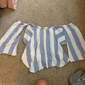 Off shoulder shirt